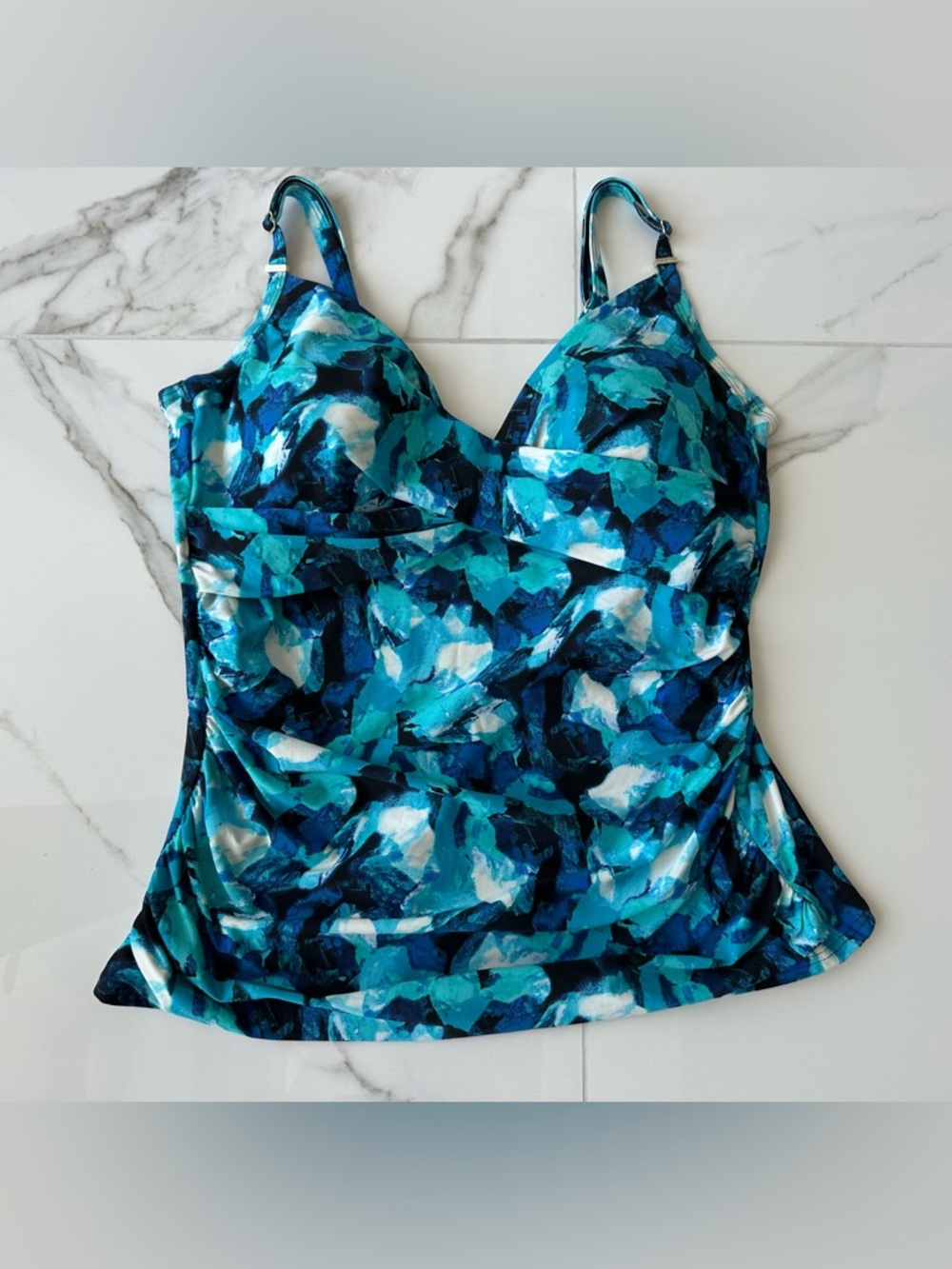 CALVIN KLEIN Tropical Waters Twist-Front Tankini Top, EUC, Sz. XL - Picture 2 of 14